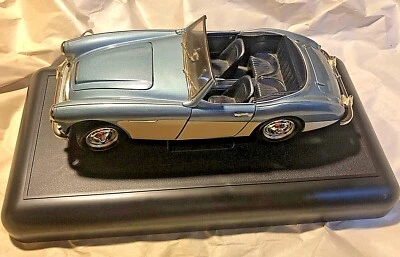 Rare Ertl 1/18 Scale - 1956 Austin Healey 100/6 Blue / White 2-tone color - Image 1 of 4