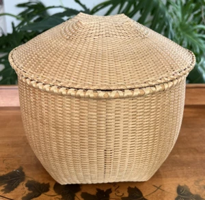 AS IS Martha Wetherbee Signed Basket Handmade Kitten's Head Basket with Lid 1987 - Picture 1 of 14