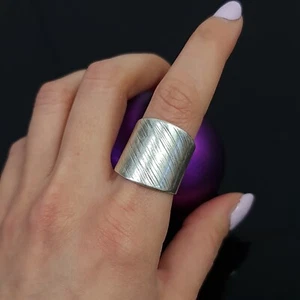 Stylisher Ring für Damen und Herren mit echtem Silber beschichtet. Schmuck R173 - Picture 1 of 10