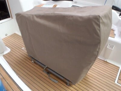 JEANNEAU - SUN ODYSSEY 409 (2011) COCKPITTISCHABDECKUNG - Bild 1 von 2