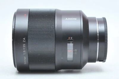 Sony Zeiss Sonnar T*135mm F/1.8 ZA SAL135F18Z Lens for SONY/Minolta A - Image 1 of 4