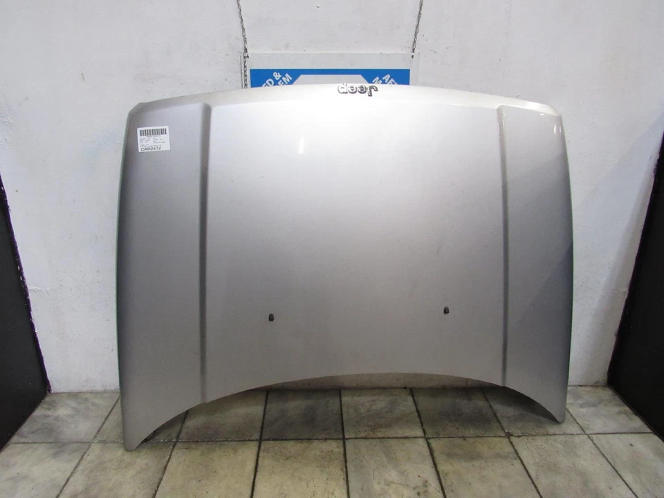 06 07 08 09 10 capó Jeep Commander Foto 1 de 4