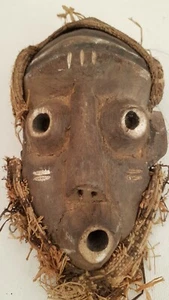 AFRICAN CONGO WOODEN MASK. MASQUE AFRICAIN CONGO EN BOIS  - Picture 1 of 12