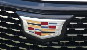 Cadillac CT4 GRILLE CREST OEM FACTORY GM NEW STYLE CHROME - Picture 1 of 1