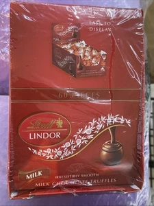Lindt Lindor Milchschokolade Trüffel, 25,4 Unzen, 60 Stück 31.07.25 Schachtel beschädigt - Bild 1 von 3