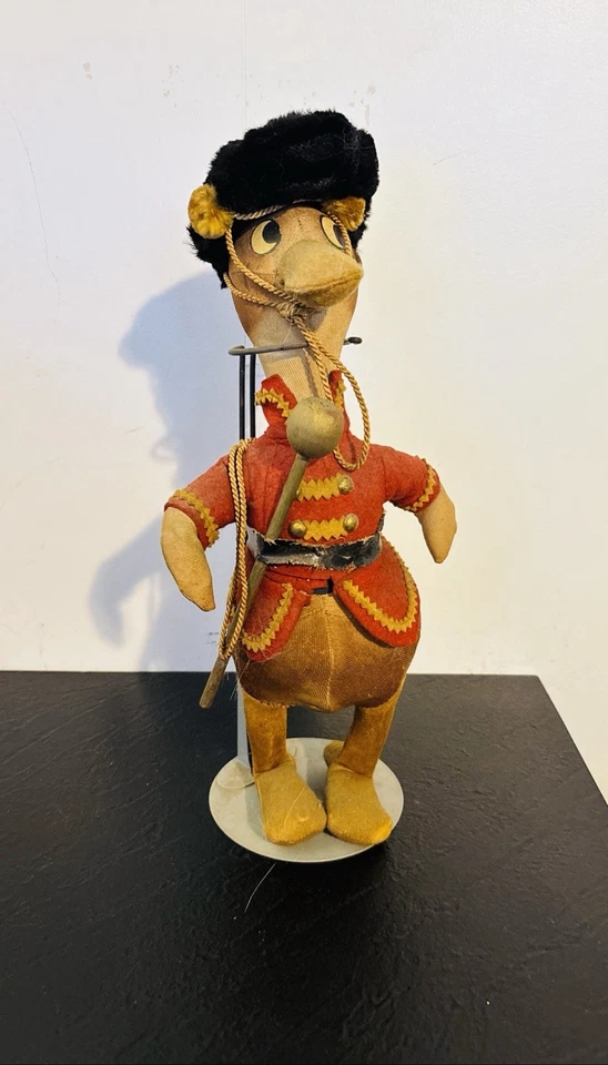 Muñeca Pato Donald Tambor Mayor Auténtico Knickerbocker Toy Co. Foto 1 de 4
