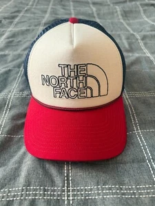 The North Face Snapback Trucker Style Cap - Picture 1 of 3