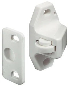 White Plastic Roller Catch for Cupboard Doors for Caravan Motorhome Boat C129 - Picture 1 of 5