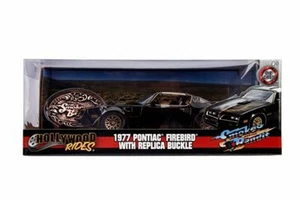 Nuovo Jada 1:24 Modellino '77 Pontiac Firebird & Replica Fibbia Fumè & Il - Foto 1 di 3