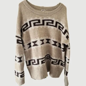 a.n.a. A New Approach Beige Aztec Print Long Sleeve Sweater - Picture 1 of 3