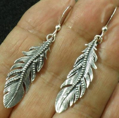 Pendientes colgantes de plumas Art Deco intrincados de plata de ley .925 maciza de 2" 52 mm Foto 1 de 3