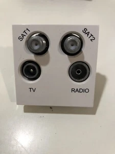 LAP 2 SATELLITE,TV, FM SCREENED QUADRUPLEX GRID MODULE WHITE EMTVFMSAT2W-XD - Picture 1 of 2