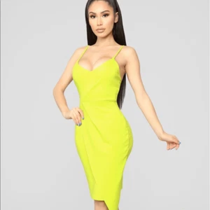 Fashion Nova  She's Hard To Miss Neon Wrap Dress - Picture 1 of 12