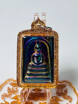 Phra Somdej Somdet Meditación Arco Iris 7 Colores LEKLAI Buda AMULETO Colgante Riqueza Foto 1 de 4