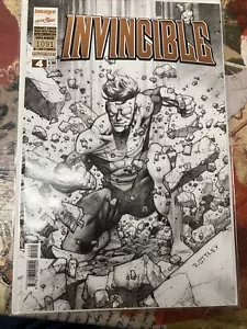 Invincible #4 Variant - Italian Edition - Copper Foil Limited To 3000. 1091/3000 - Picture 1 of 5