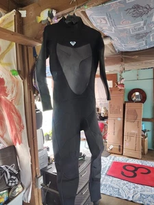 Roxy Wetsuit full body womens very nice Back Zip BLACK - Size 14 - Picture 1 of 7