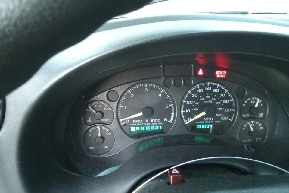 2001 S10/Sonoma OE Speedometer Gauge Cluster 98K Miles Chevrolet/GMC - Image 1 of 4