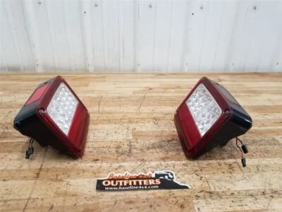 吉普 JK 牧马人 LED 后驱动和乘客尾灯套装 2007 - 2017 34184 — 第 1/4 张图片