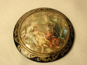 Polvo compacto pareja romántica celuloide hecho en Francia de colección - Imagen 1 de 5