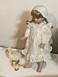 Elsa la gardienne d'oie - poupée d'artiste par Linda Mason