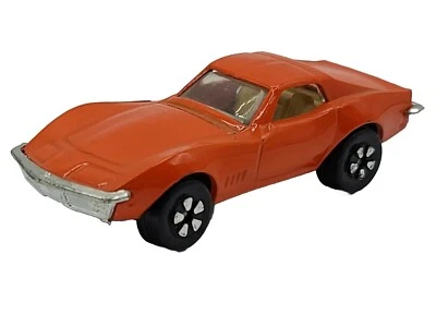 VINTAGE PLAYART 1:64 CHEVROLET CHEVY CORVETTE STINGRAY C3 LARANJA, HONG KONG (NM) - Imagem 1 de 4