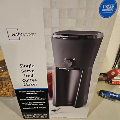 Mainstays MS54100125661 cafetera helada de un solo servicio con vaso, tapa y pajita Foto 1 de 4