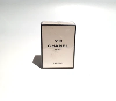 Vintage Anos 70 Chanel Nº 19 Frasco de Perfume 14ml Novo e Selado Sem Código de Lote - Imagem 1 de 4