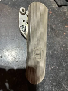 Bendix Dual Brake Pedal Valve 422-600-20280 NABCO New - Picture 1 of 2
