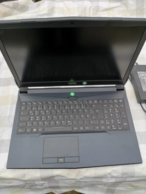 Laptop XMG  A507 Core i7 7700HQ  gen 9  gebraucht Schenker Gaming  Neuwertig - Bild 1 von 4