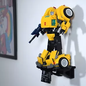 Wandhalterung für LEGO Icons Transformers Bumblebee 10338 robustes 3D-gedrucktes Design - Bild 1 von 8