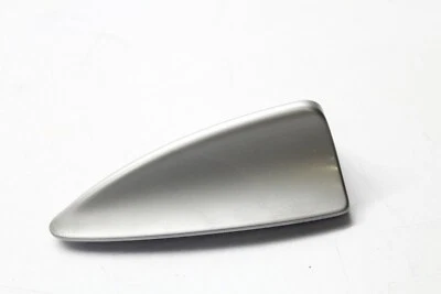 2002-2005 BMW 745i 760i  E65 E66 ROOF SHARK FIN GPS ANTENNA EXTERIOR COVER P8154 - Image 1 of 4