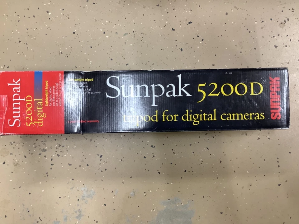 Trípode Sunpak 5200D 52" para cámaras digitales / Gopros / teléfonos inteligentes Foto 1 de 1