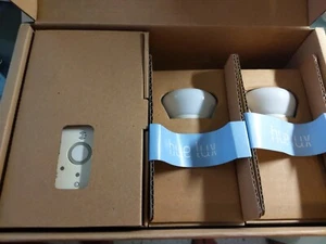 Hue Lux E26 Kit - Picture 1 of 2
