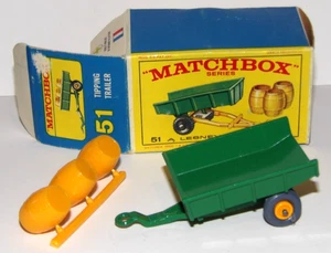 MATCHBOX 51 TIPPING TRAILER W/ BOX, GRAY WHEEL VERSION, ORIGINAL - Picture 1 of 12