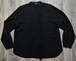Uniqlo Pintuck Long Sleeve Blouse Top Button Down Black Women's Size Large - Picture 1 of 5