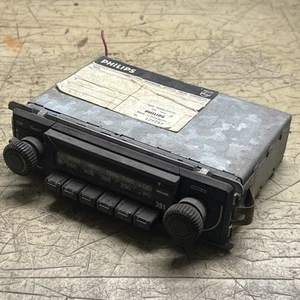 Genuine Phillips Part. Type 90AN391/15. Classic Phillips Radio Unit. Classic Car - Picture 1 of 5