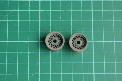 Coche de carreras vintage 1/24 1/32 slot, chasis Cox magnesio, ruedas traseras Chaparral - Imagen 1 de 3