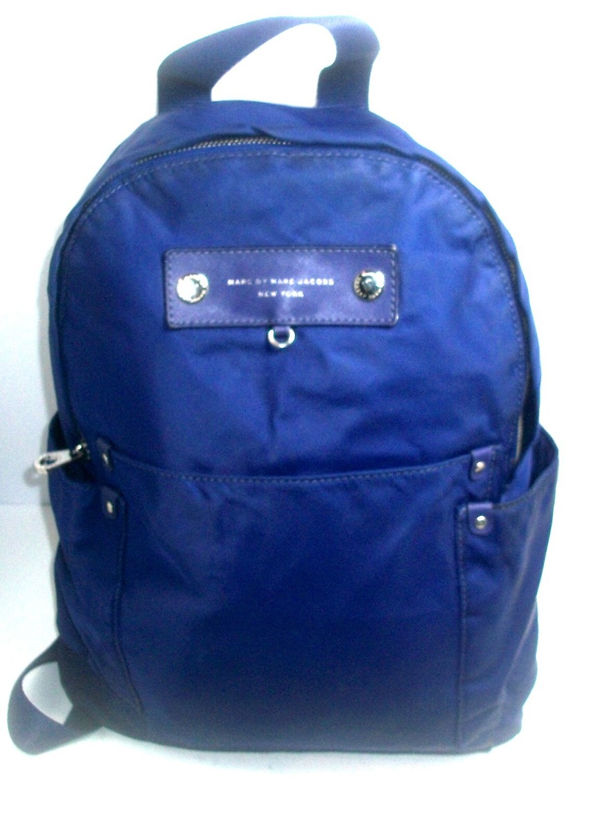 【未使用級】MARC JACOBS　NYLON BACKPACK　ネイビー Amazon.com: Marc Jacobs Nylon Quilted Backpack (Azure Blue