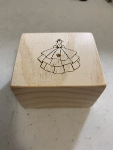Flower Nail Holder - Picture 1 of 4