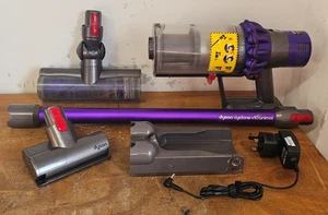 Dyson V10 Cyclone Animal Vacuum Cleaner + Charger, Brushes, Wall Mount, Wand - Picture 1 of 24
