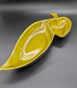 Vintage Treasure Craft Leaf Serving Dish Green #375 Wood Look Bottom - Picture 1 of 11