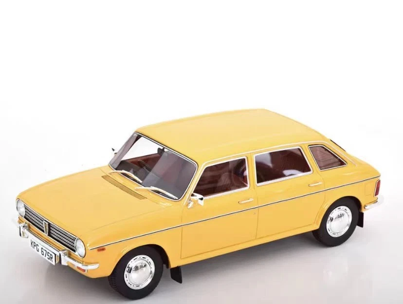 Cult 1:18  Austin Maxi 1750 (YELLOW) Model Car  - Immagine 1 di 2