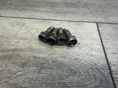 Barra estabilizadora de suspensión delantera Toyota Avalon 1996-2004 herrajes pernos. Foto 1 de 4