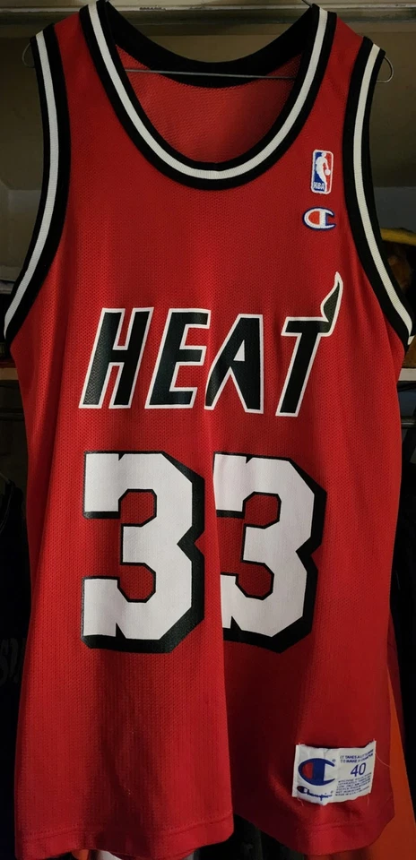 Camiseta deportiva de baloncesto Champion NBA Miami Heat Alonzo Mourning # 33 (talla 40) Foto 1 de 4