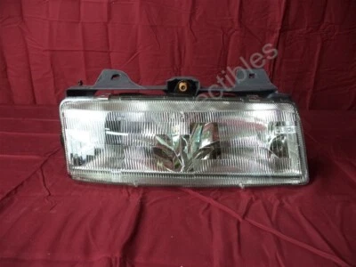 NOS OEM Pontiac Trans Sport, Silhouette, Lumina APV Headlight 1990-93 Right Hand - Image 1 of 4