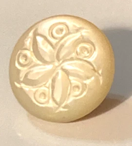 Antique White Pearl Button Carved Flower Center Metal Shank 7/16" - Picture 1 of 7