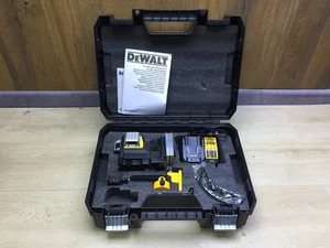 Dewalt Kreuzlinienlaser DCE089G ohne Akku 2.0 Ah, I33106 - Bild 1 von 14