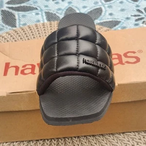 Havaianas schwarze Slipper neu im Karton Größe 6w - Bild 1 von 3