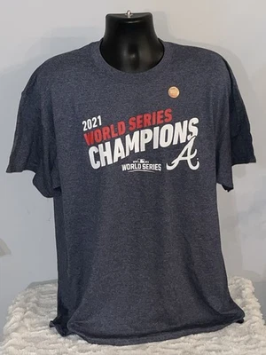 CAMISA ATLANTA BRAVES MLB WORLD SERIES CHAMPIONS ROSTER 2 CARAS PARA HOMBRE XL NUEVA CON ETIQUETAS Foto 1 de 2