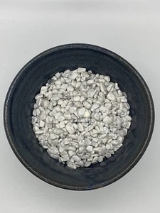Tumbled White Howlite Stone (2 oz) - Picture 1 of 1